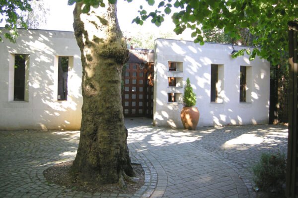Iyengar_London_building_outside Maida Vale Iyengar Yoga Institute - Instructors Course